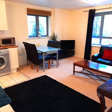 Oxford Apartment-- Free Parking 2 Bedrooms-2Bathrooms-Located In Jericho Oxford Close To Bus And Rail Station Экстерьер фото