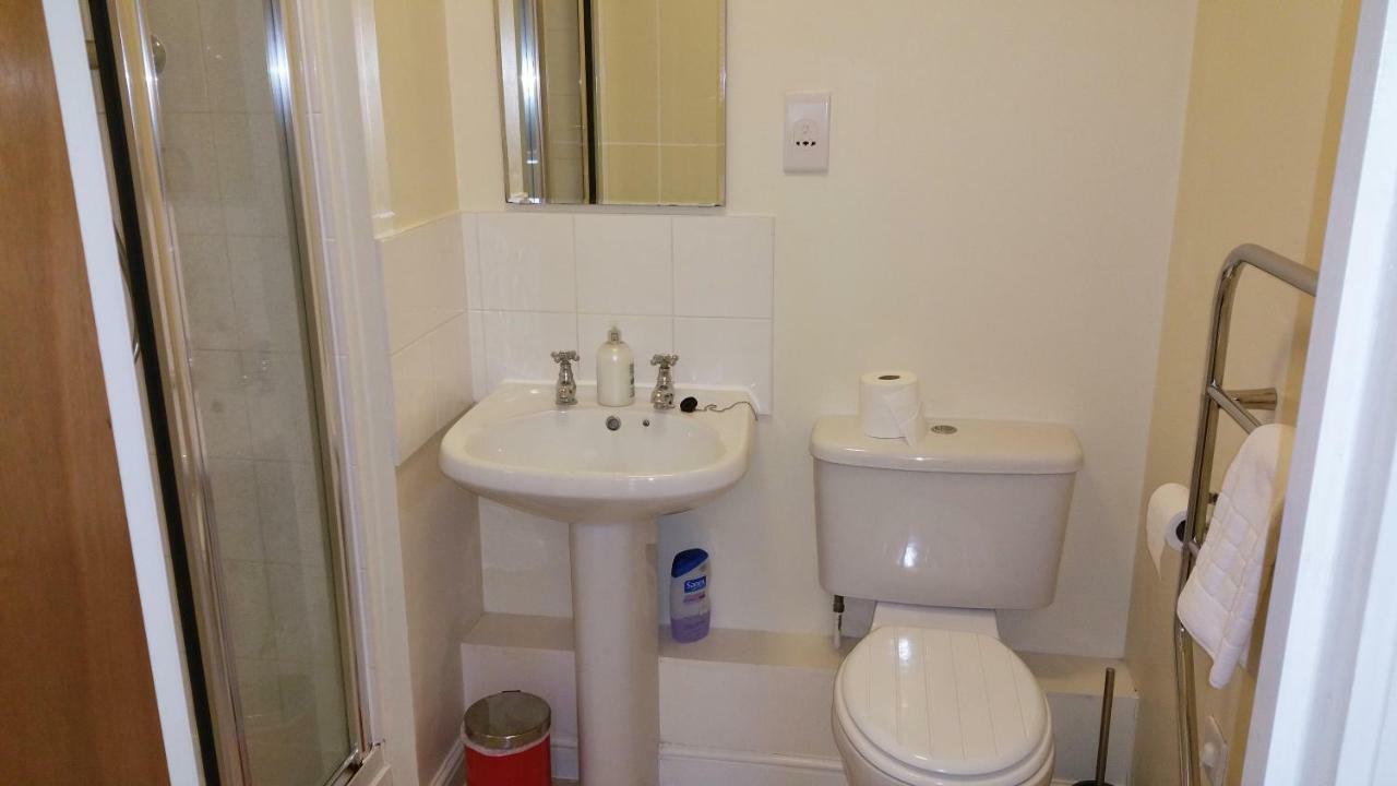 Oxford Apartment-- Free Parking 2 Bedrooms-2Bathrooms-Located In Jericho Oxford Close To Bus And Rail Station Экстерьер фото