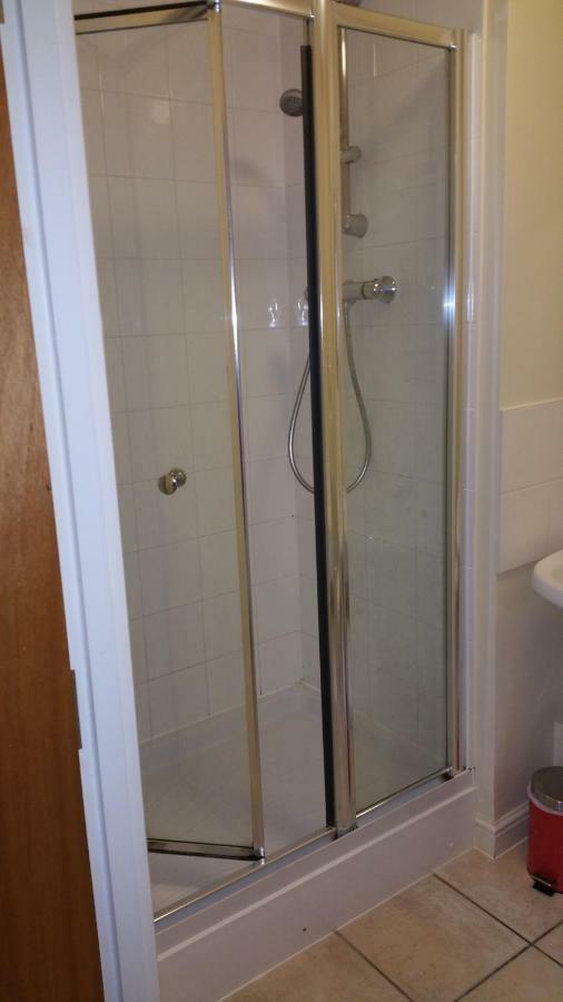 Oxford Apartment-- Free Parking 2 Bedrooms-2Bathrooms-Located In Jericho Oxford Close To Bus And Rail Station Экстерьер фото